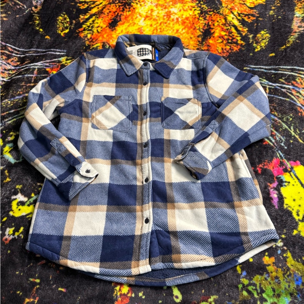 Ladies size lrg micro fleece shacket